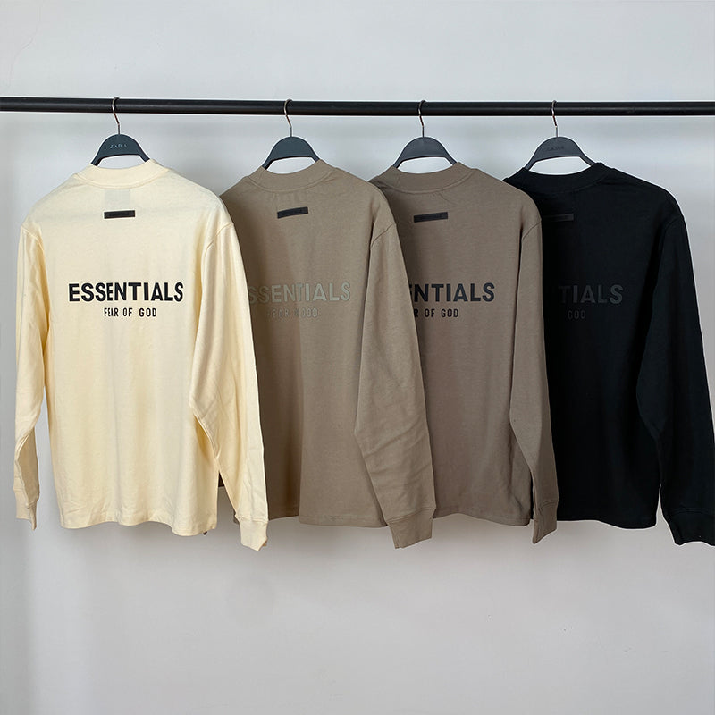 SS21 Essentials L-Shirt