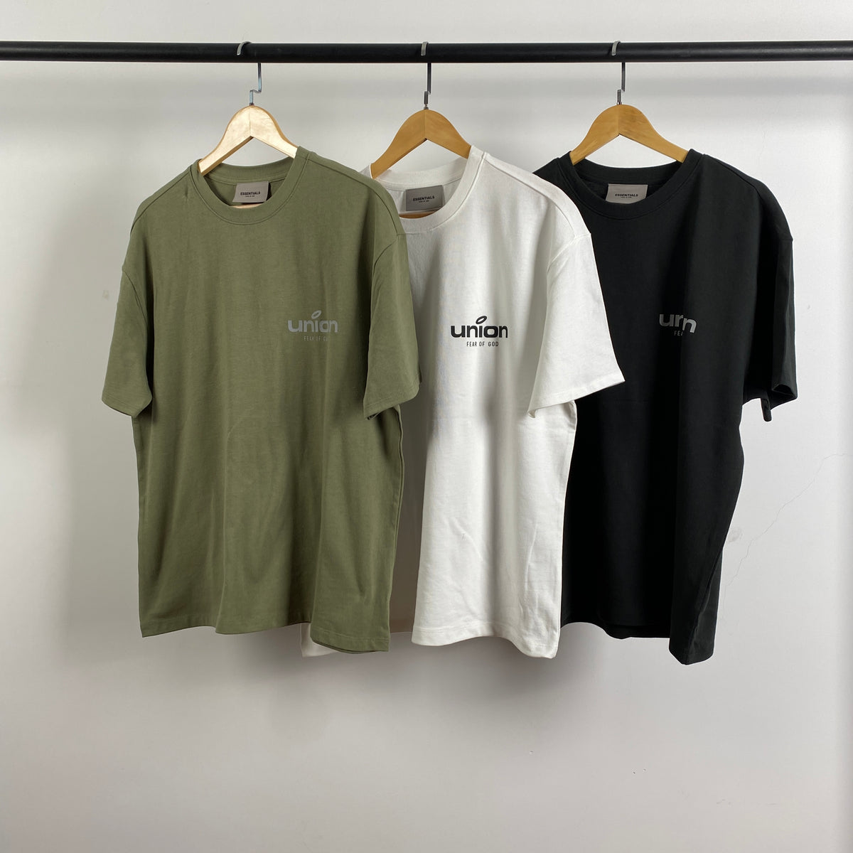 SS21 Union X Essentials S-Shirt