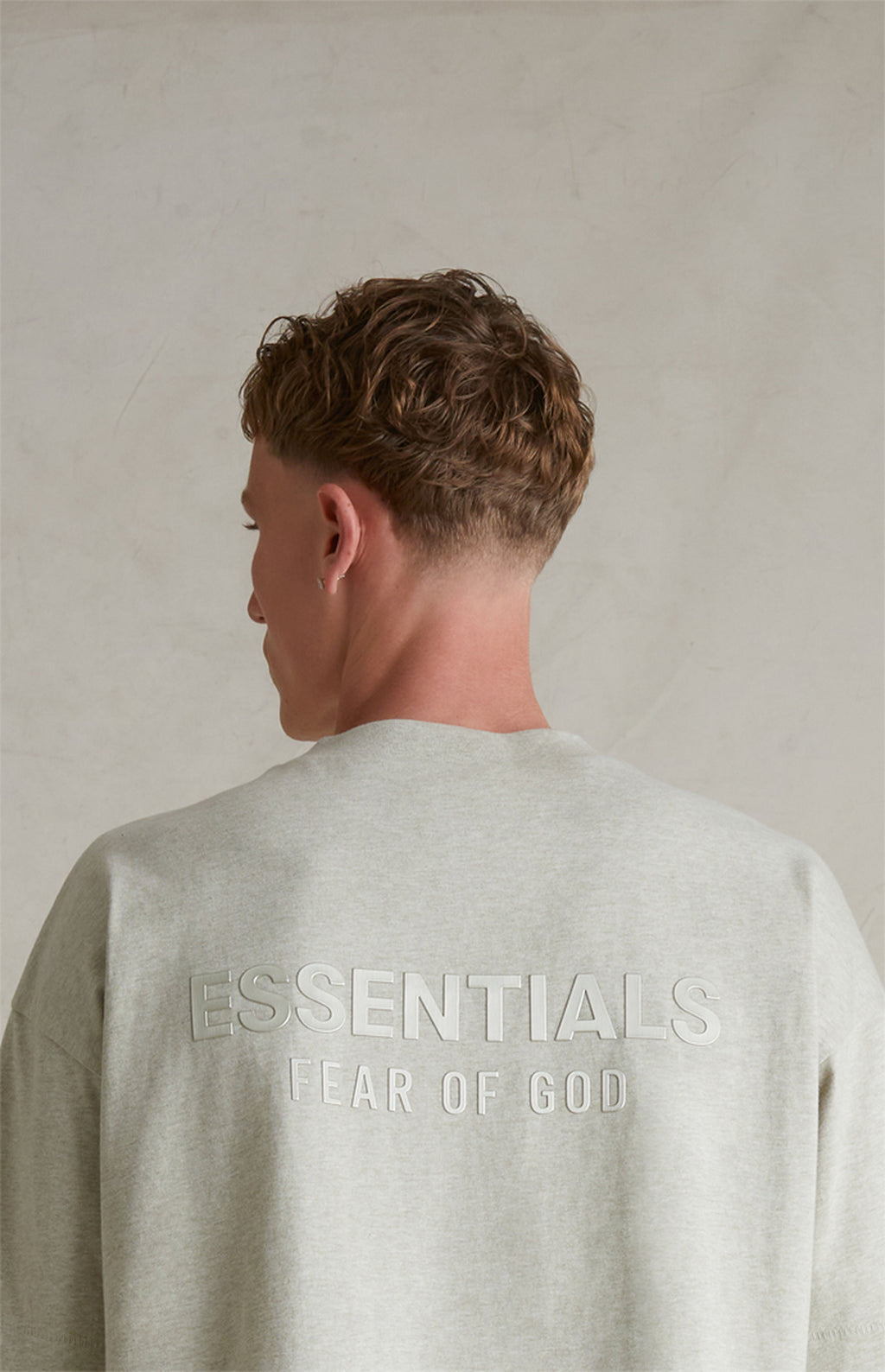 SP25 Essentials S-Shirt (Metallic Logo)