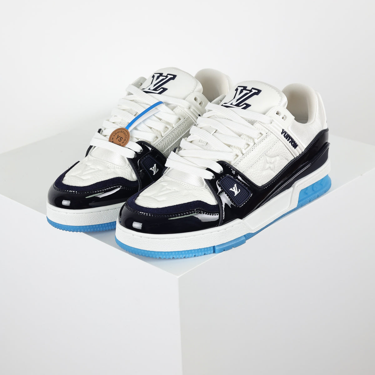 סניקרס Trainer Louis Vuitton — לבן, כחול כהה ותכלת — 1