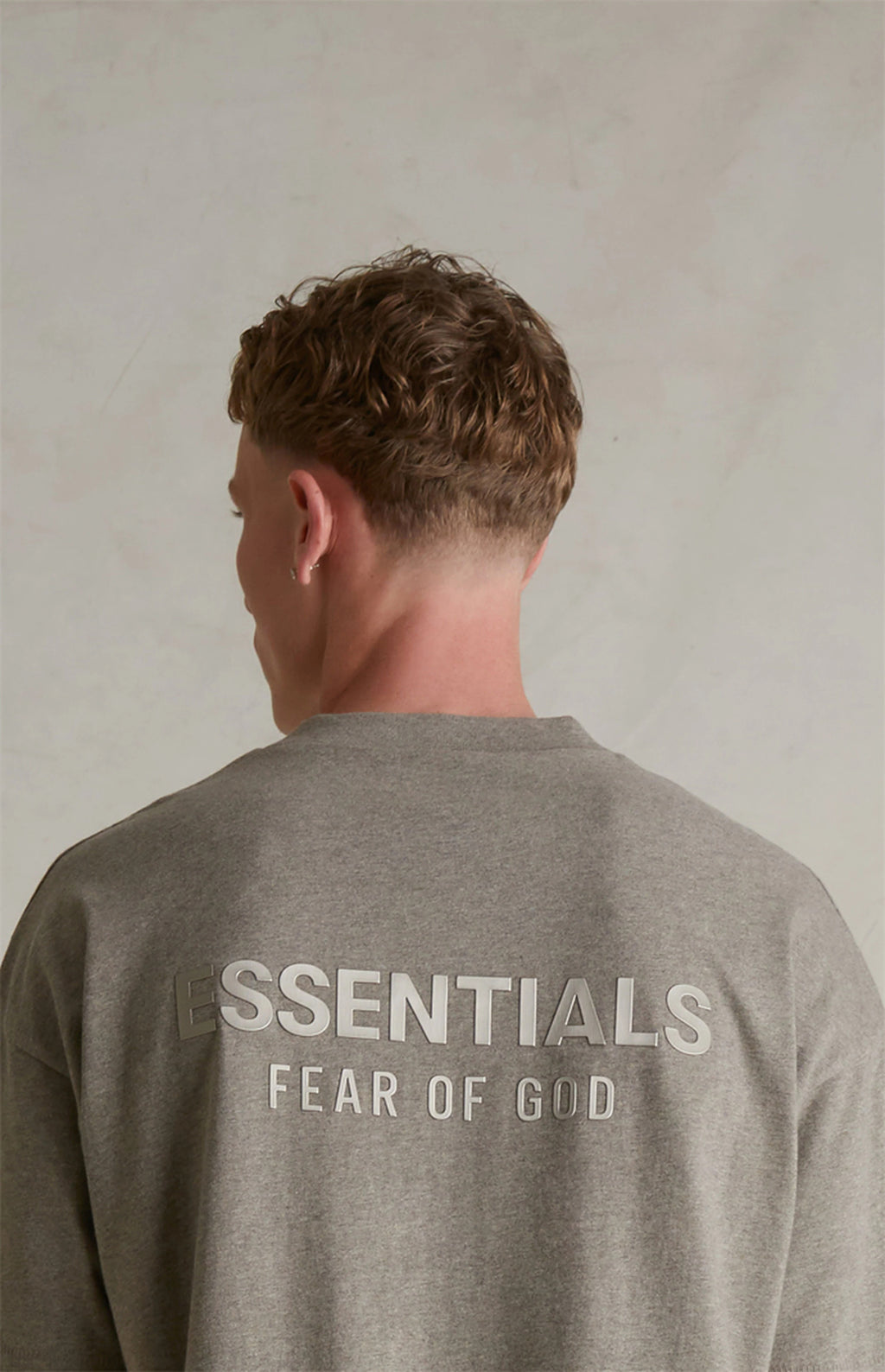 SP25 Essentials S-Shirt (Metallic Logo)