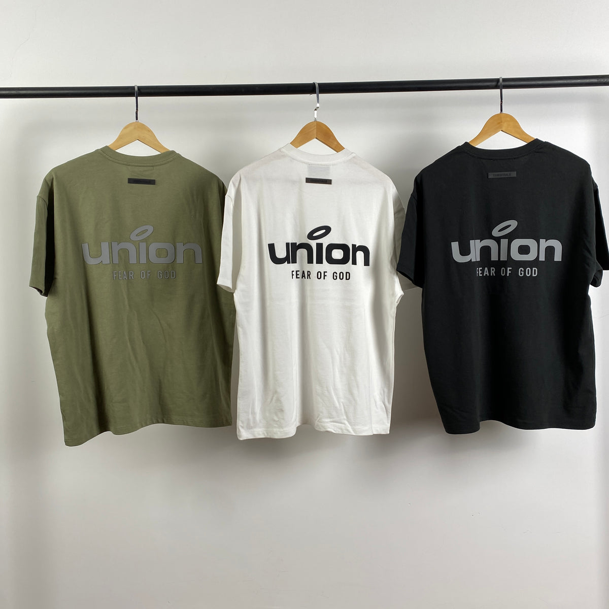 SS21 Union X Essentials S-Shirt